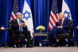Tổng thống Joe Biden gặp Thủ tướng Israel Benjamin Netanyahu (trái) tại New York hôm 20/09/2023. (Ảnh: Susan Walsh/AP Photo)