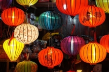 Đèn lồng trong dịp Tết Nguyên tiêu, đã được thắp sáng suốt hai ngàn năm. (Ảnh: Tài sản công)