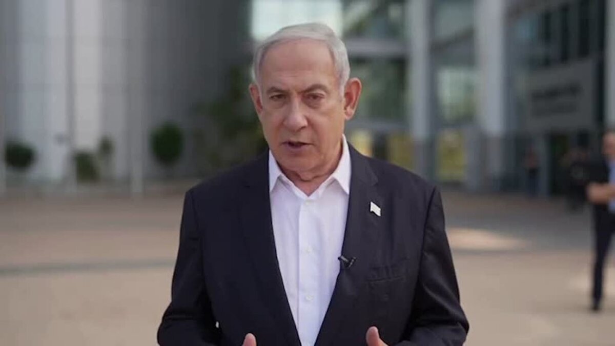 Thủ tướng Israel Benjamin Netanyahu nói từ Tel Aviv, Israel, hôm 07/10/2023. (Ảnh: Bộ Quốc phòng Israel/Video keyframe qua Reuters)