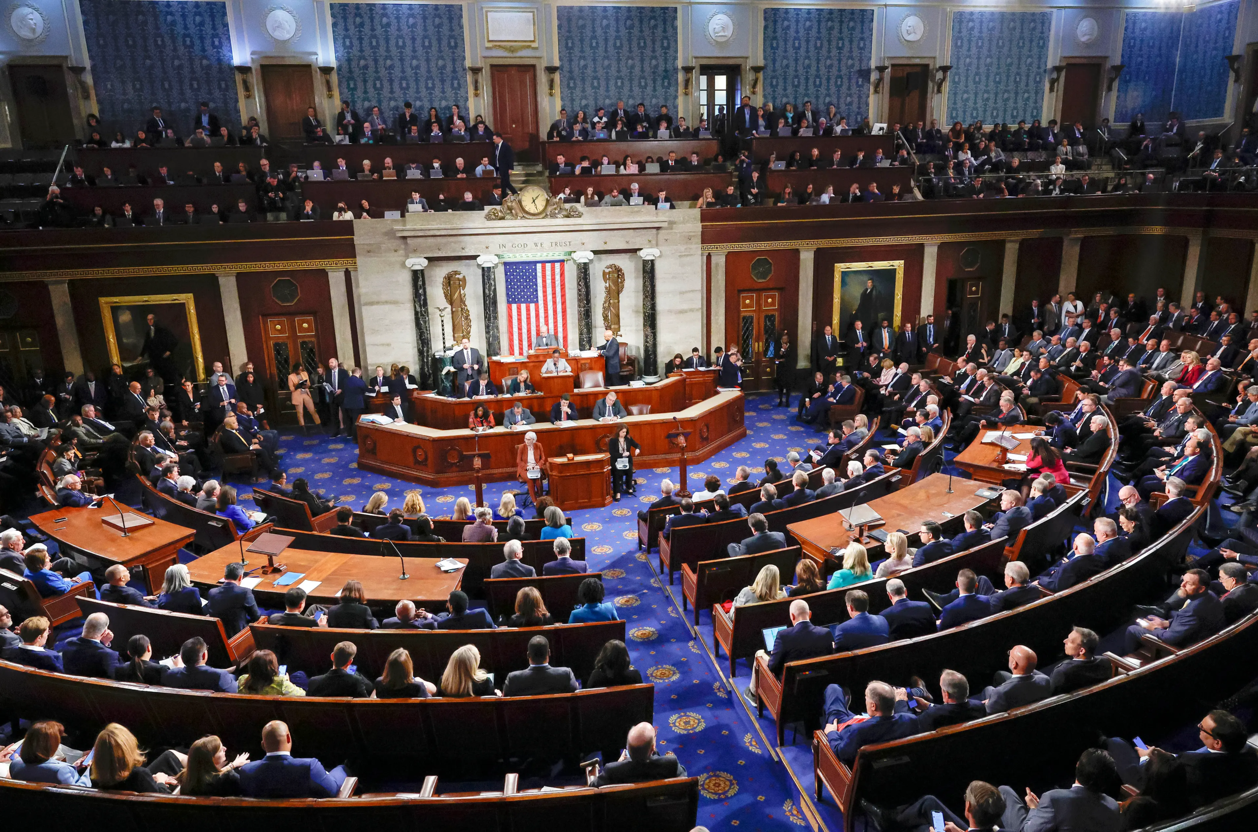Hạ viện họp để bầu chủ tịch Hạ viện mới tại Tòa nhà Quốc hội Hoa Kỳ ở Thủ đô Hoa Thịnh Đốn, hôm 17/10/2023.