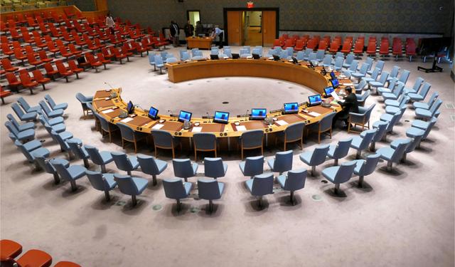 Phòng họp của Hội đồng Bảo an Liên Hiệp Quốc tại Tòa nhà Hội nghị Liên Hiệp Quốc ở New York. (Ảnh: Golden Brown/Shutterstock)