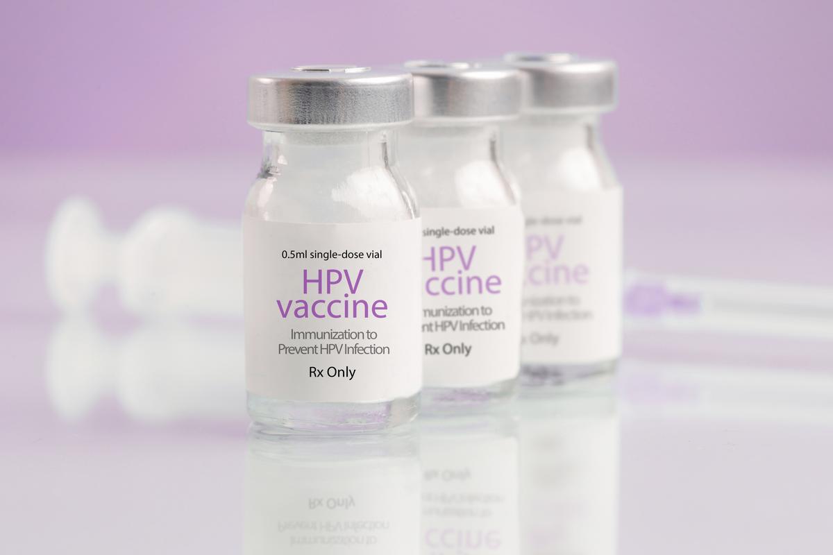 Những tổn thương nặng nề và không thể phủ nhận sau khi chích vaccine HPV