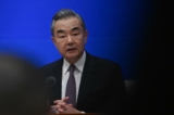 Bộ trưởng Ngoại giao Trung Quốc Vương Nghị tham dự cuộc họp báo tại văn phòng thông tin Quốc vụ viện ở Bắc Kinh hôm 26/09/2023. (Ảnh: Pedro Pardo/AFP qua Getty Images)