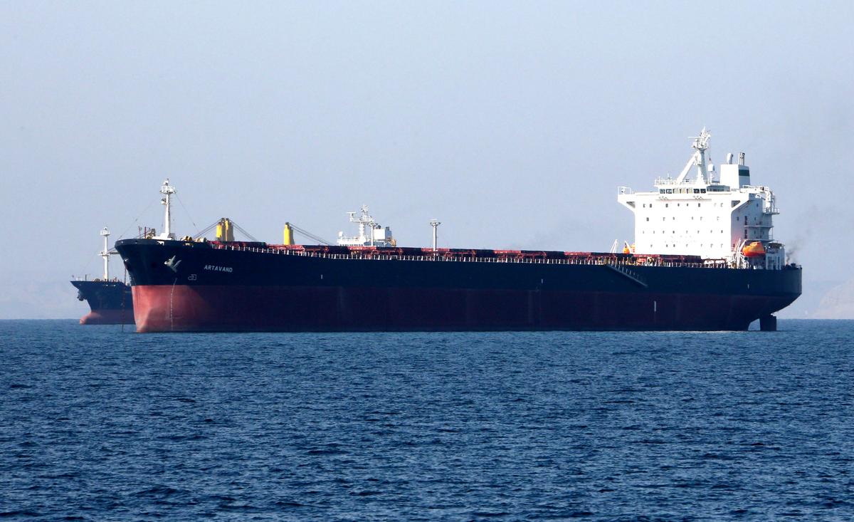 Ảnh chụp một tàu chở dầu ngoài khơi thành phố cảng Bandar Abbas của Iran vào ngày 30/04/2019. (Ảnh: Atta Kenare/AFP qua Getty Images)