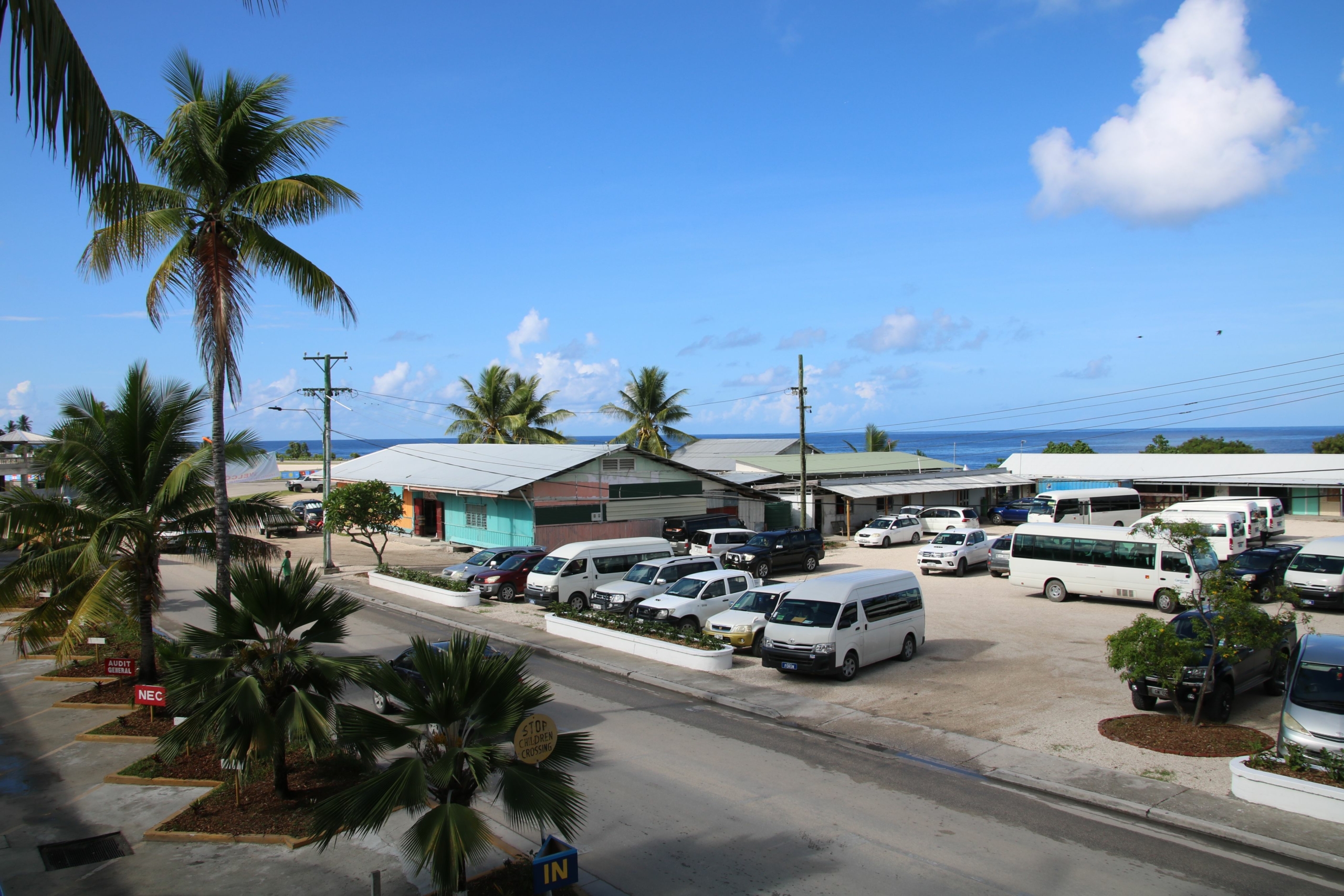 Trung tâm hành chính quận Aiwo, Nauru. Ảnh chụp vào tháng 09/2018. (Ảnh: MIKE LEYRAL/AFP/Getty Images)