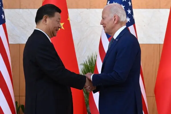 Các thượng nghị sĩ giới thiệu ‘Đạo luật Bảo vệ Căn cứ của Chúng ta’ khi Trung Quốc tiếp tục mua đất gần các địa điểm quân sự Hoa Kỳ