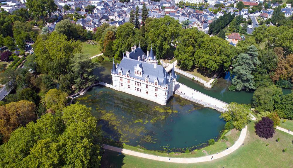 Lâu đài Azay-le-Rideau: Viên ngọc quý của Thung lũng Loire Pháp quốc