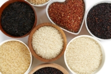 Theo Trung y, gạo được xem là một loại dược liệu. Các loại gạo khác nhau có các đặc tính chữa bệnh khác nhau. (Ảnh: Diana Taliun/Shutterstock)
