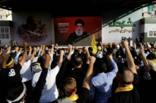 Những người ủng hộ Hezbollah tập trung tại quảng trường al-Ashoura để lắng nghe bài diễn thuyết của thủ lĩnh Hezbollah Hassan Nasrallah ở Beirut, Lebanon, hôm 03/11/2023. (Ảnh: Marwan Tahtah/Getty Images)