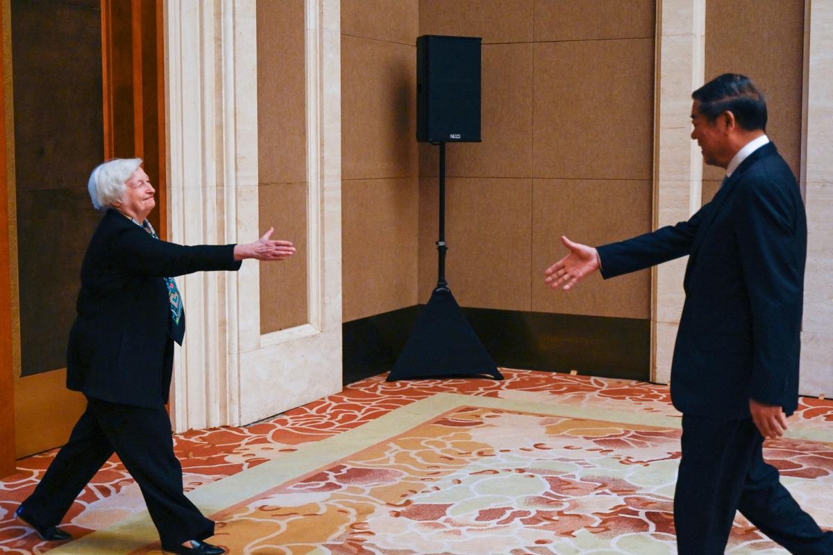 Trước cuộc gặp giữa TT Biden và ông Tập, bà Yellen sẽ gặp nhà lãnh đạo kinh tế mới của Trung Quốc trong tuần này