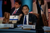 Thủ tướng Nhật Bản Fumio Kishida tham dự Đối thoại Không chính thức của Các nhà lãnh đạo Hợp tác Kinh tế Châu Á-Thái Bình Dương (APEC) với Các khách mời trong Tuần lễ Các nhà lãnh đạo APEC tại Trung tâm Moscone ở San Francisco, California, hôm 16/11/2023. (Ảnh: Kent Nishimura/Getty Images)
