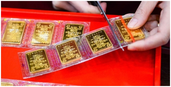 Việt Nam: Giá vàng miếng SJC biến động lạ, chênh lệch mua-bán gấp 5 lần bình thường