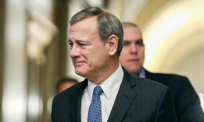 Thẩm phán Tối cao Pháp viện Hoa Kỳ John Roberts tại Hoa Thịnh Đốn vào ngày 31/01/2020. (Ảnh: Mark Wilson/Getty Images)