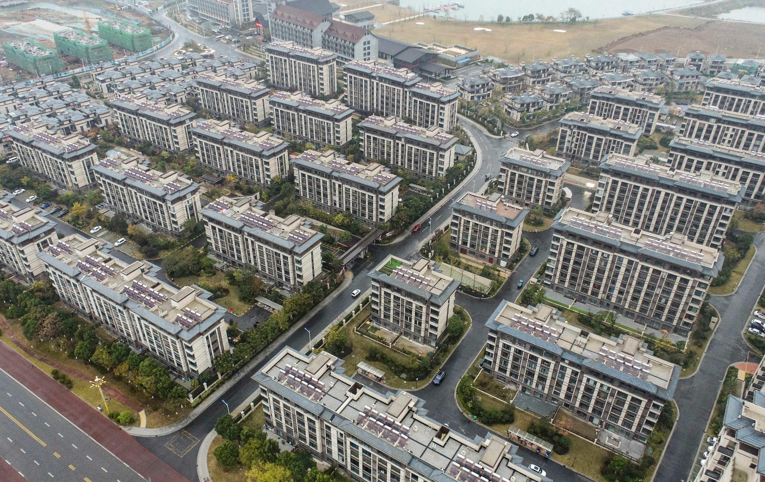 PHÂN TÍCH: Các nhà phát triển địa ốc của Trung Quốc đối diện với áp lực trả nợ vào năm 2024