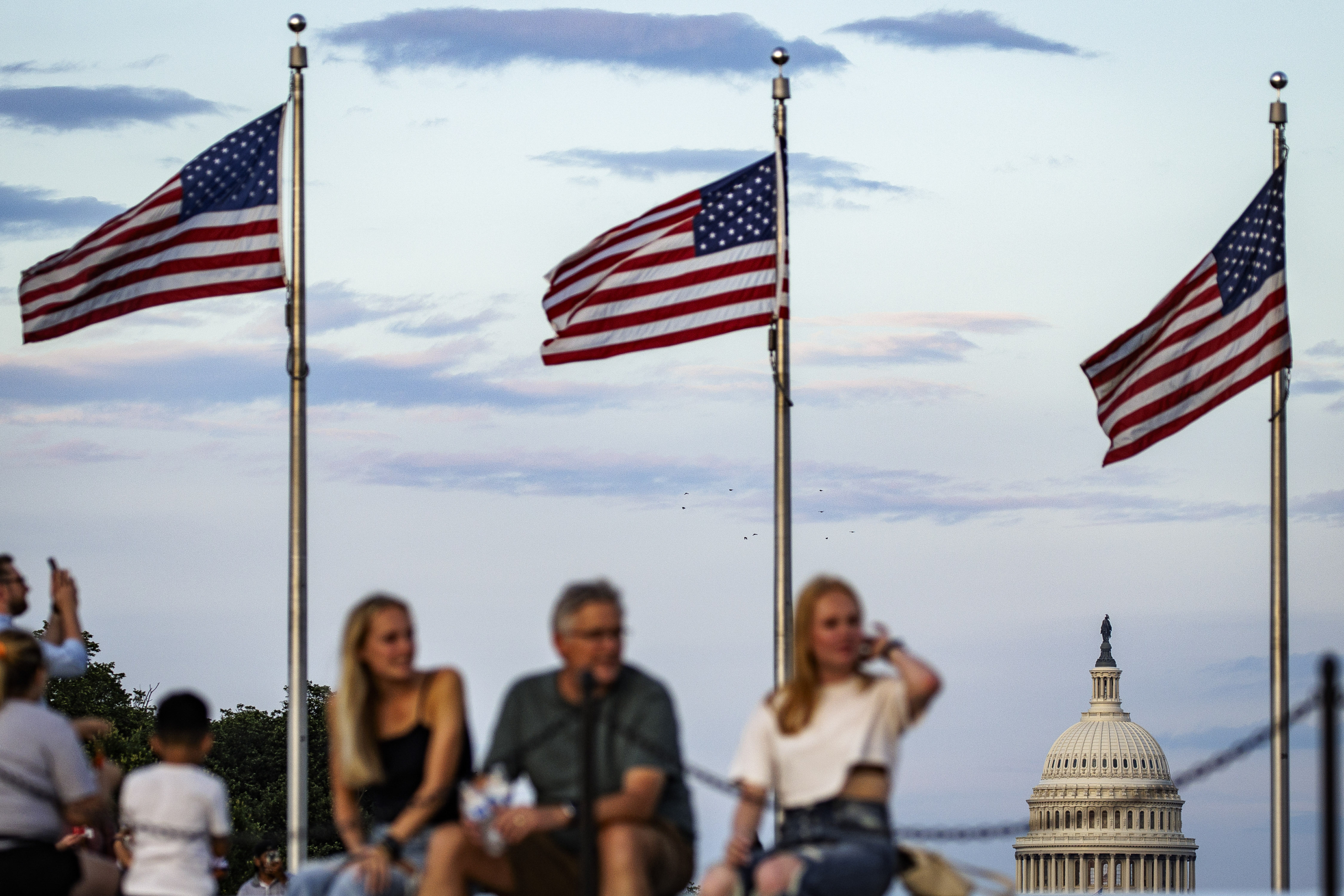 Tòa nhà Quốc hội Hoa Kỳ nhìn từ chân Đài tưởng niệm Washington ở Hoa Thịnh Đốn hôm 25/06/2023. (Ảnh: Samuel Corum/Getty Images)