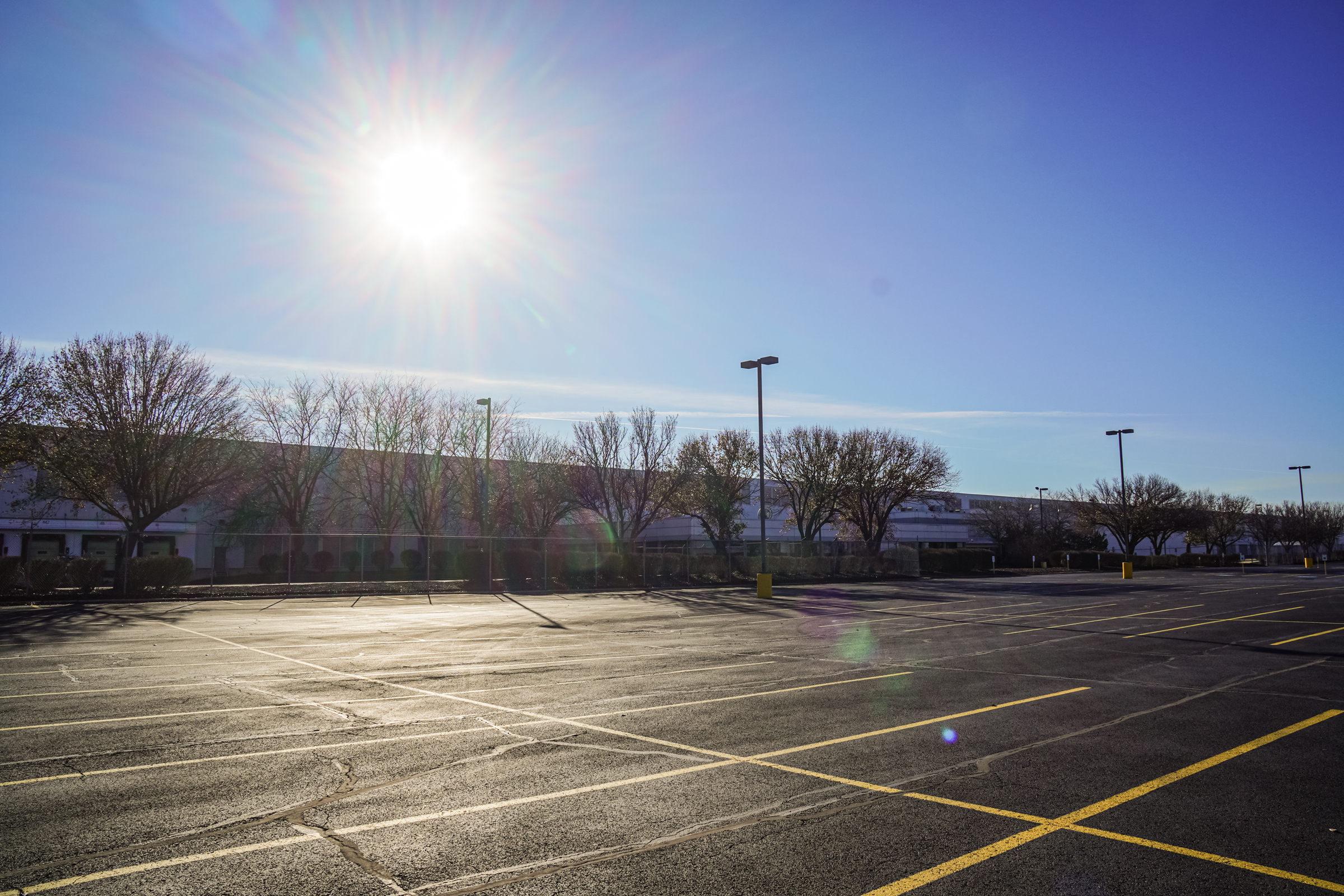 Cơ sở phân phối Kmart cũ có thể trở thành nhà máy sản xuất pin Gotion ở Manteno, Illinois, hôm 13/12/2023. (Ảnh: Nathan Worcester/The Epoch TImes)
