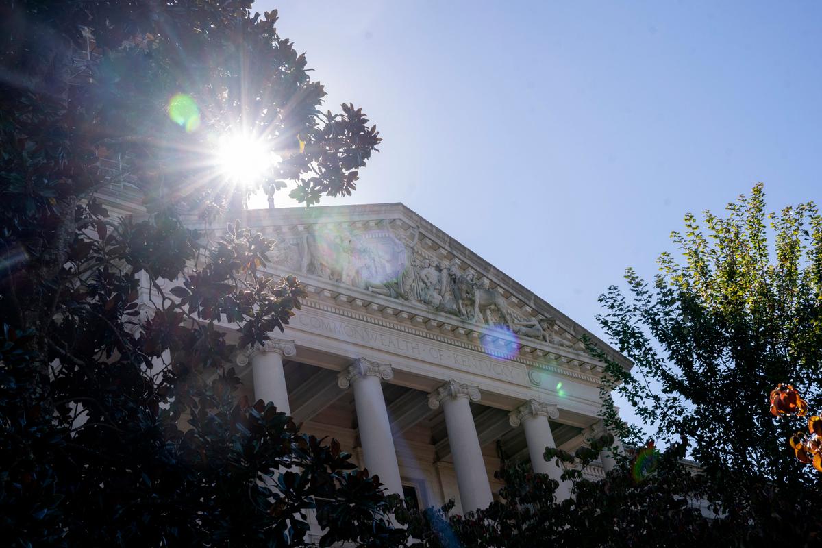 Tòa nhà Quốc hội Tiểu bang Kentucky ở Frankfort, Kentucky, vào 01/10/2022. (Ảnh: Stefani Reynolds/AFP qua Getty Images)