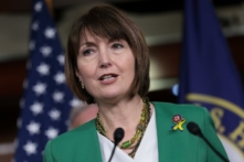 Dân biểu Hoa Kỳ Cathy McMorris Rodgers (Cộng Hòa-Washington) nói tại cuộc họp báo của Đảng Cộng Hòa tại Hạ viện về chính sách năng lượng tại Tòa nhà Quốc hội Hoa Kỳ vào ngày 08/03/2022 ở Hoa Thịnh Đốn. (Ảnh: Kevin Dietsch/Getty Images)