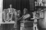 Điêu khắc gia người Mỹ Daniel C. French tại xưởng điêu khắc Chesterwoord. Thư viện Quốc hội. (Ảnh: Tài liệu công cộng)