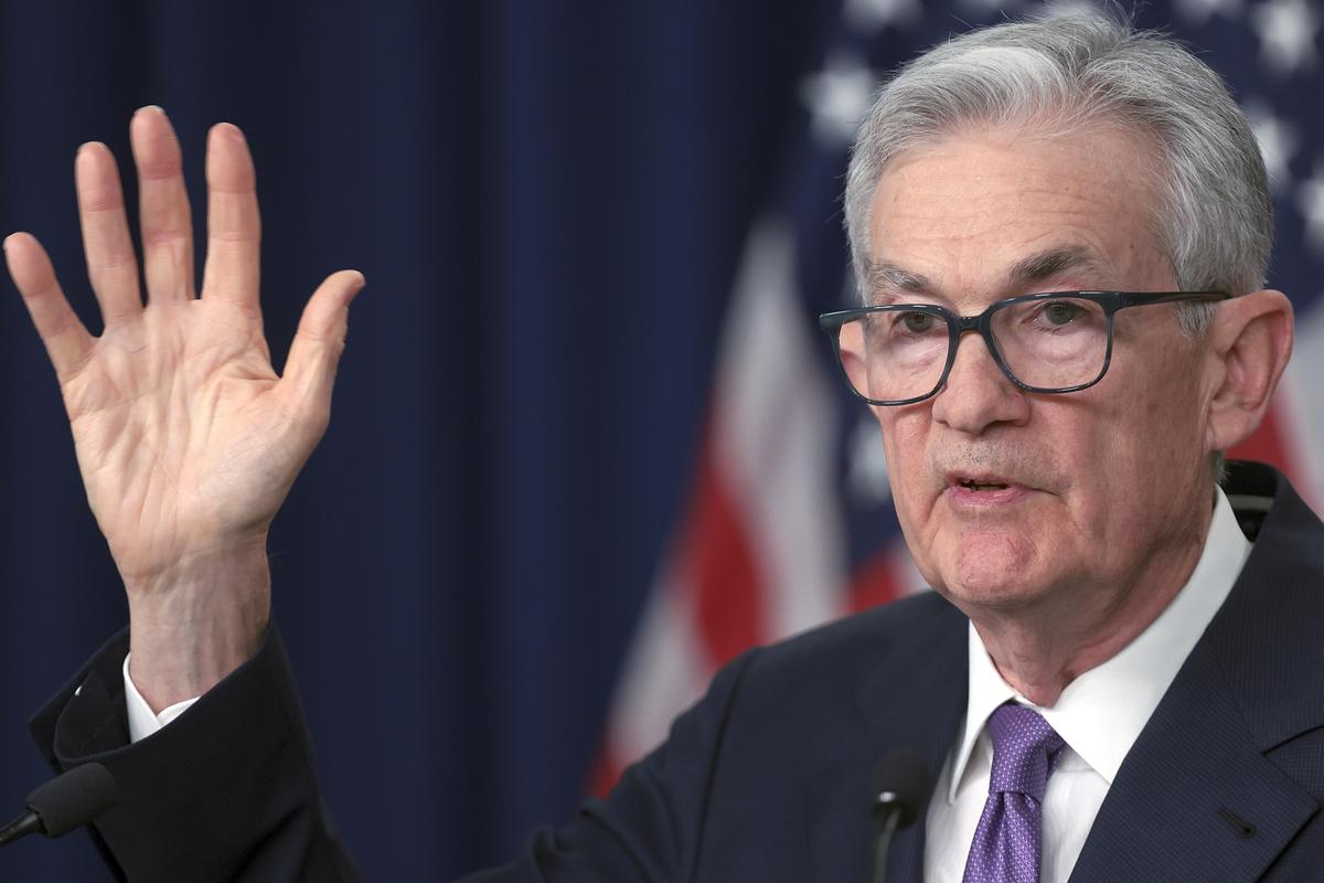 Chủ tịch Hội đồng Dự trữ Liên bang Hoa Kỳ Jerome Powell nói trong một cuộc họp báo tại trụ sở Hệ thống Dự trữ Liên bang ở Hoa Thịnh Đốn hôm 13/02/2023. (Ảnh: Win McNamee/Getty Images)