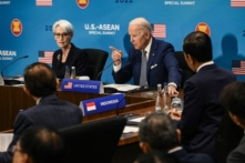 Tổng thống Hoa Kỳ Joe Biden tham gia Hội nghị thượng đỉnh đặc biệt Hoa Kỳ-ASEAN tại Bộ Ngoại giao Hoa Kỳ ở Hoa Thịnh Đốn hôm 13/05/2022. (Ảnh: Brendan Smialowski/AFP qua Getty Images)