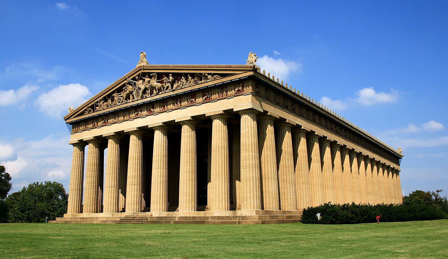 Tọa lạc ở trung tâm của Công viên Centennial, Nashville, Tennessee, đền Parthenon là một bản sao theo đúng kích thước thật của đền Parthenon nguyên gốc tại Athens, Hy Lạp. (Ảnh: Mayur Phadtare/CC BY-SA 3.0)