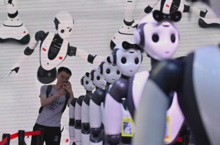 Các nhà nghiên cứu nhận định 2024 sẽ là năm của ‘trạng thái AI bình thường mới’