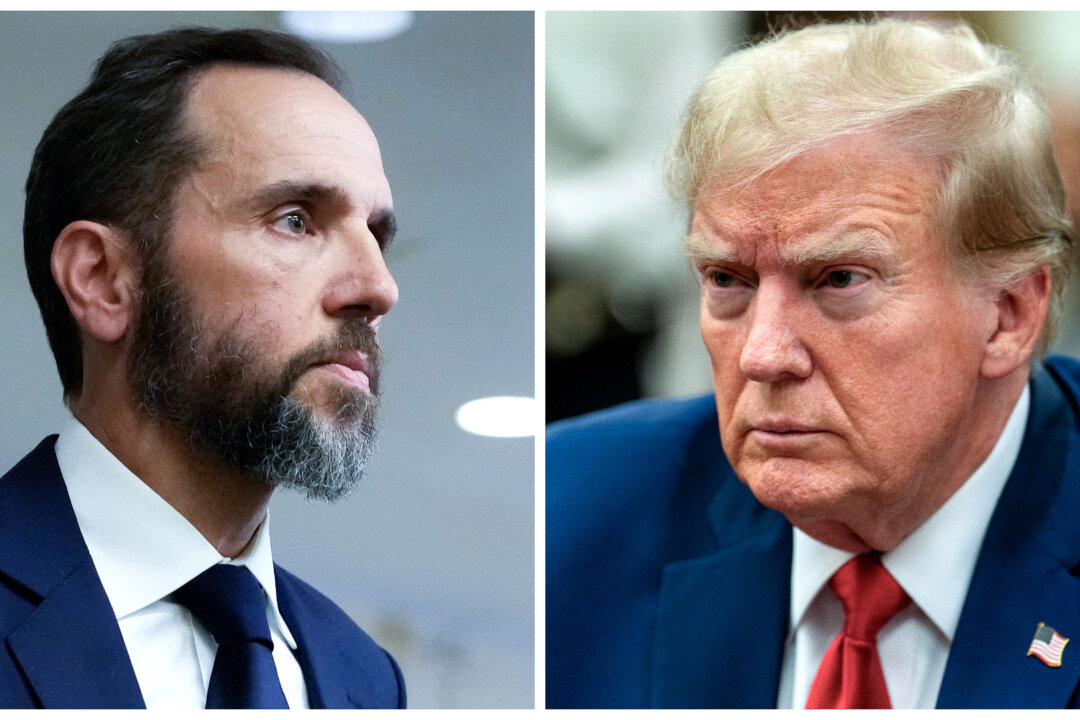 Biện lý đặc biệt điều tra ông Trump chi nhiều hơn 9 triệu USD so với biện lý đặc biệt điều tra ông Biden