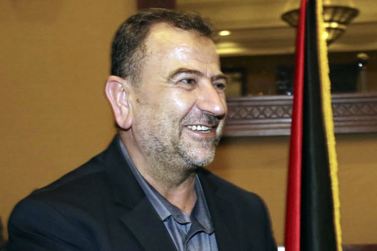 Phó Thủ lĩnh Saleh Arouri khi đến thành phố Gaza từ Cairo, Ai Cập, vào ngày 02/08/2018. (Ảnh: Mohammad Austaz/Văn phòng Truyền thông Hamas qua AP)