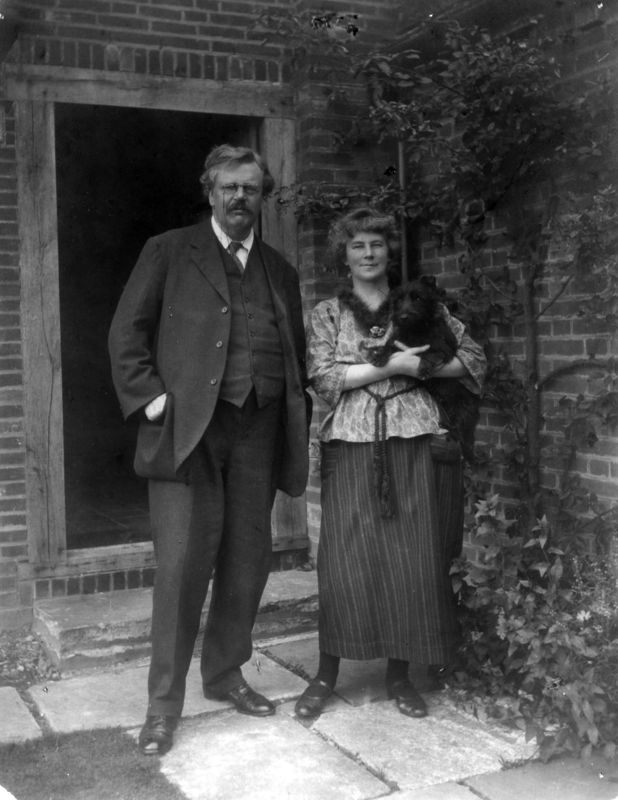 Tác giả G.K. Chesterton và người vợ Frances yêu dấu của ông. (Ảnh: Đăng dưới sự phép của Hiệp hội Chesterton)