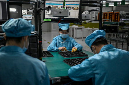 Trung Quốc: Nhiều người tử vong vì ‘hội chứng hạng ghế phổ thông’ khi trở lại làm việc sau dịp Tết