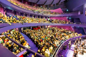 Tất cả 47 buổi diễn của Shen Yun ở Anh đều cháy vé với 75,000 lượt người xem
