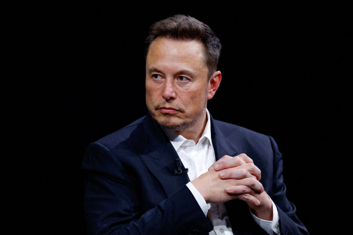 Ông Elon Musk, tổng giám đốc điều hành của SpaceX và Tesla và là chủ sở hữu của X, trước đây gọi là Twitter, tham dự hội nghị Viva Technology dành riêng cho đổi mới và khởi nghiệp tại trung tâm triển lãm Porte de Versailles ở Paris, Pháp, hôm 16/06/2023. (Ảnh: Gonzalo Fuentes/Reuters)