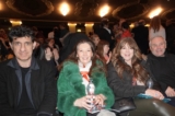 Bà Joanna Richards, và bà Stephanie Reidhead thưởng thức Nghệ thuật Biểu diễn Shen Yun tại Nhà hát Eventim Apollo, ở thủ đô London hôm 26/01/2024. (Ảnh: Mary Mann/The Epoch Times)