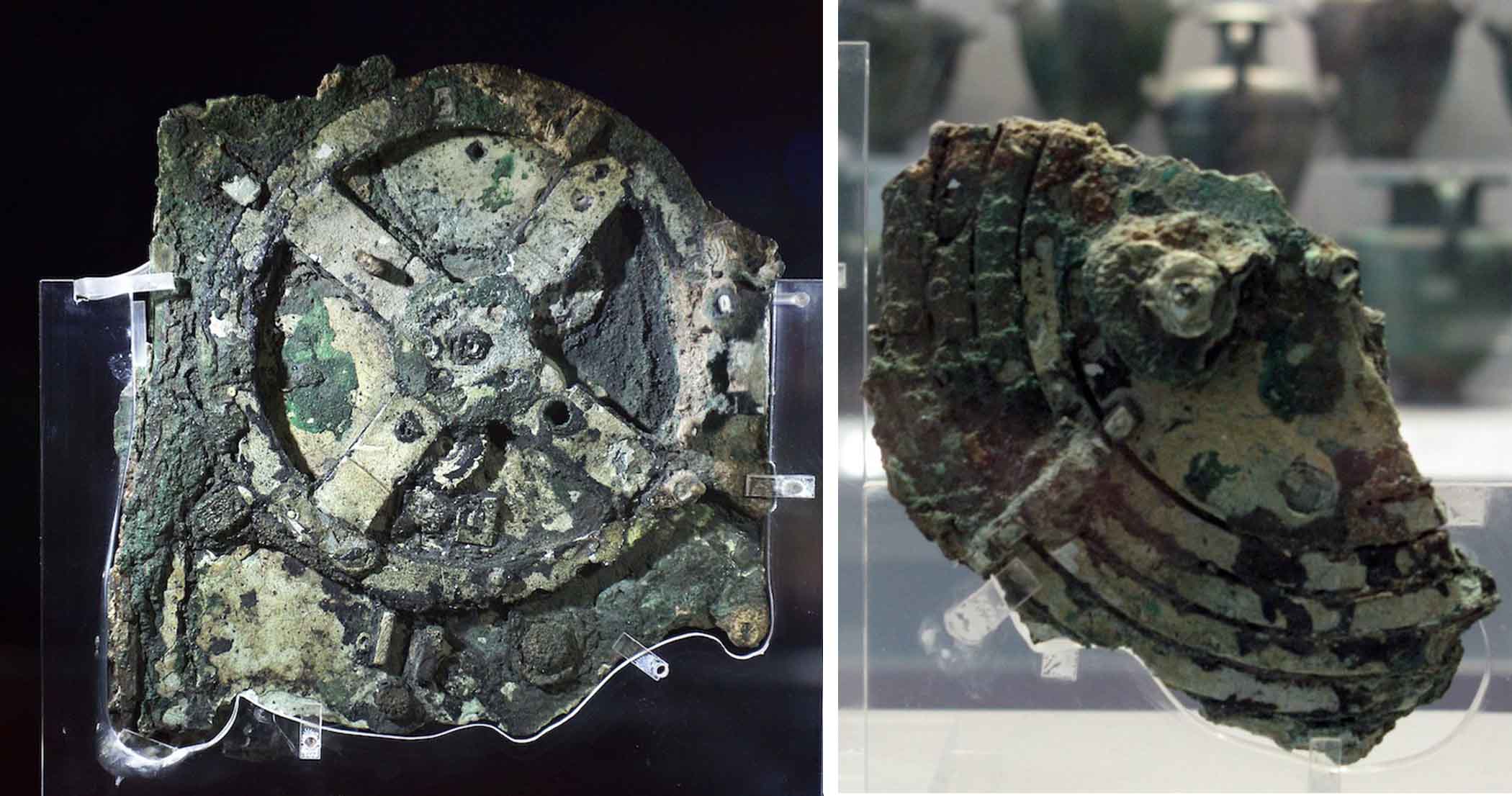 Các mảnh của thiết bị gọi là Cỗ máy Antikythera, khoảng năm 150-200 trước Công Nguyên. (Ảnh trái: Louisa Gouliamaki/AFP qua Getty Images; Ảnh phải: Tilemahos Efthimiadis/CC BY 2.0 DEED )