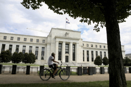 Biên bản họp: Fed thận trọng về việc cắt giảm lãi suất quá sớm vì tiến độ giảm lạm phát có thể bị đình trệ