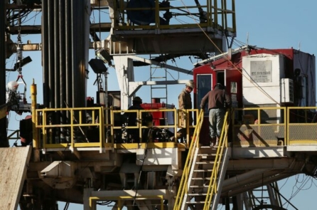 Hạ viện thông qua các dự luật, thúc đẩy việc ngăn chặn các quy định về năng lượng của TT Biden