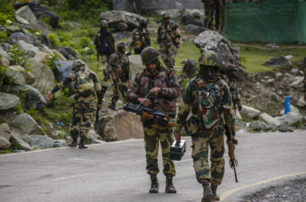 PHÂN TÍCH CHUYÊN SÂU: Việc Ấn Độ khai triển 10,000 quân trên khu vực biên giới giáp Tây Tạng là tín hiệu gia tăng căng thẳng với Trung Quốc