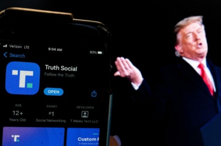 Cổ phiếu công ty truyền thông xã hội của ông Trump tăng vọt trong ngày giao dịch đầu tiên