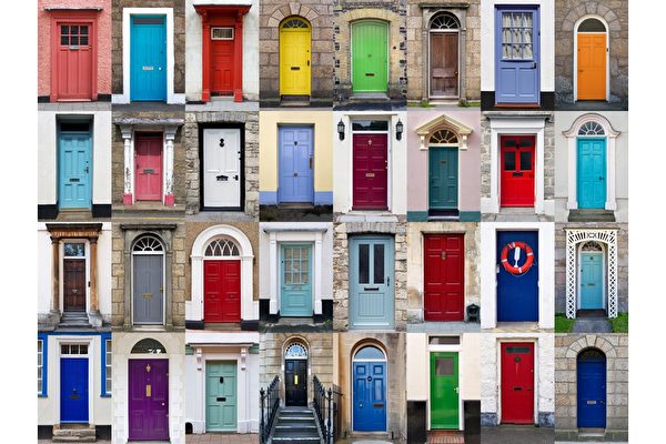 10 màu cửa bắt mắt như màu xám vừa, màu hồng, màu tím nhạt, v.v. sẽ giúp ngôi nhà của quý vị trở nên bắt mắt và khiến những vị khách đến thăm cảm thấy vui vẻ hơn. (Ảnh: Shutterstock)