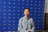 Hôm 19/03/2024, tại Los Angeles, Amor Deng, một cô gái Trung Quốc sinh vào những năm 1990 và từng sống ở Tây Tạng 5 năm, đã nhận phỏng vấn độc quyền với ký giả ấn bản Hoa ngữ của The Epoch Times. (Ảnh: Trần Đức Di/Epoch Times)