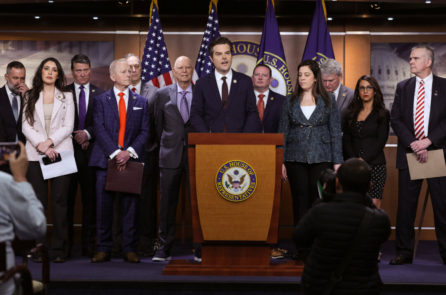 Hoa Kỳ: Nhiều nghị sĩ Đảng Cộng Hòa giận dữ sau khi Hạ viện thông qua dự luật chi tiêu 1.2 ngàn tỷ USD