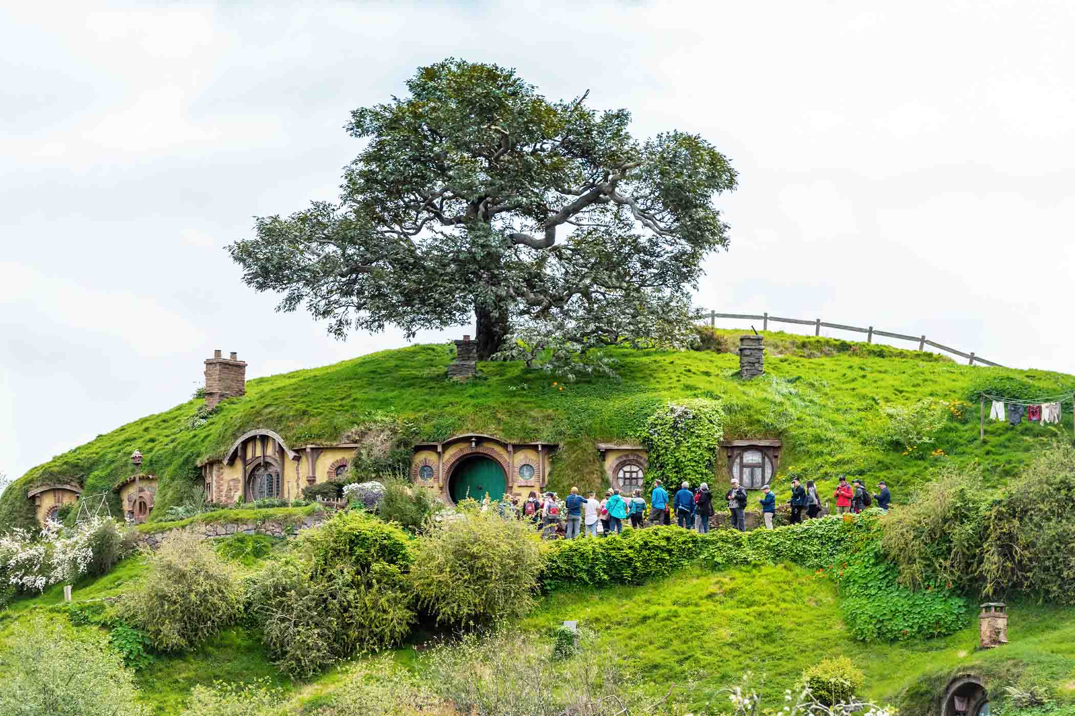 Du khách ở Bag End. (Ảnh: gg-foto/Shutterstock)