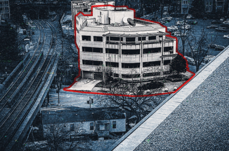 Camera an ninh thứ 3 trong vụ gài bom ống được chuyển hướng khỏi hiện trường một cách có chủ ý