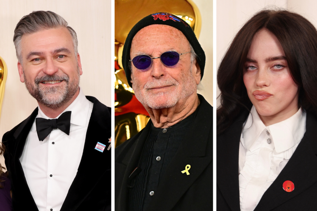 Nhiều người nổi tiếng đeo ghim áo để thể hiện các tuyên bố chính trị tại Lễ trao giải Oscar 2024