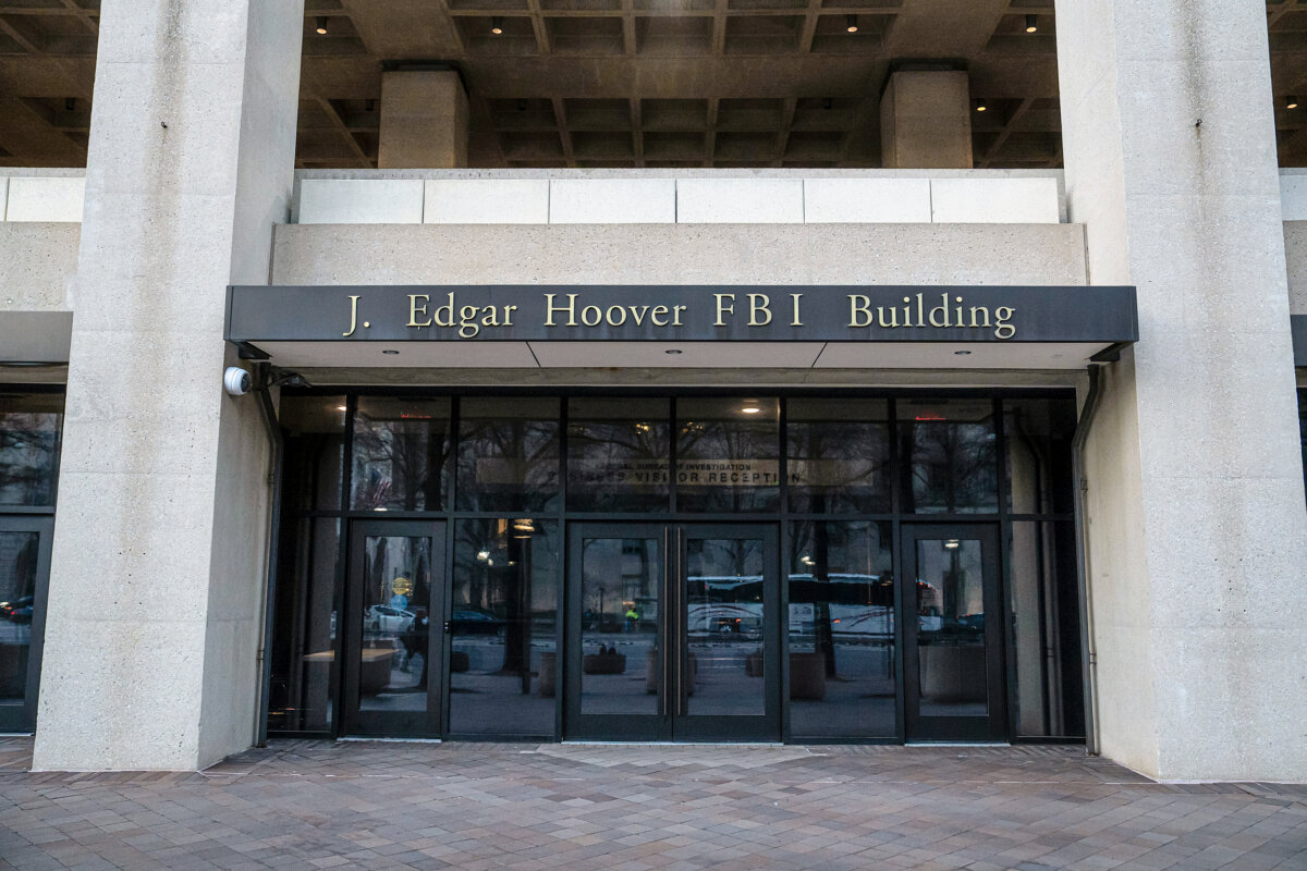 Trụ sở FBI ở Hoa Thịnh Đốn, hôm 15/02/2024. (Ảnh: Madalina Vasiliu/The Epoch Times)