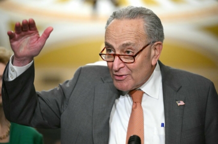 TNS Schumer kêu gọi tổ chức các cuộc bầu cử mới ở Israel, gọi Thủ tướng Netanyahu là trở ngại cho hòa bình với người Palestine