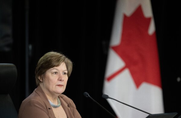 Ủy viên Tư pháp Marie-Josée Hogue được nhìn thấy trong ngày thứ hai của hội nghị Điều tra Công khai về Sự can thiệp của Ngoại quốc vào Tiến trình bầu cử Liên bang và Các thể chế Dân chủ, ở Ottawa, hôm 30/01/2024. (Ảnh: The Canadian Press/Adrian Wyld)