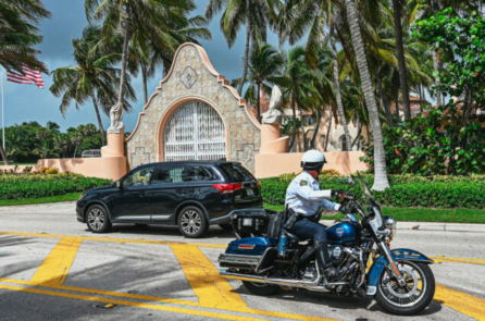 Vụ tài liệu mật của cựu TT Trump: Hồ sơ tòa án cho thấy thư điện tử giữa NARA và Tòa Bạch Ốc của TT Biden