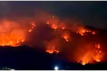 Việt Nam: Cháy lớn trên núi Cô Tô, An Giang